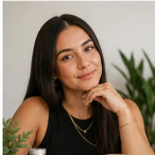 Avatar fictício de editora brasileira de anúncios para Lia P.